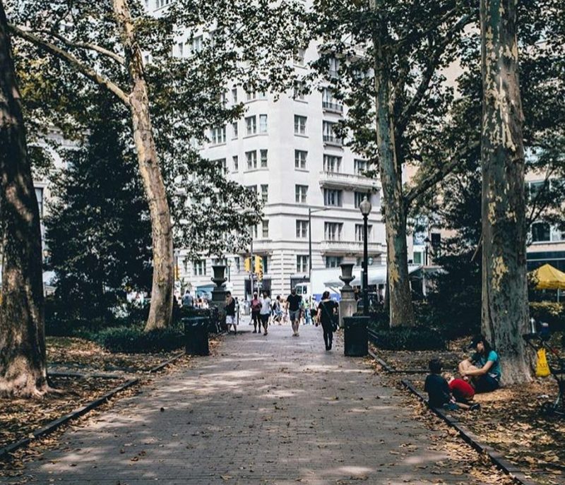 Rittenhouse Square - Lemonade Philly Guide