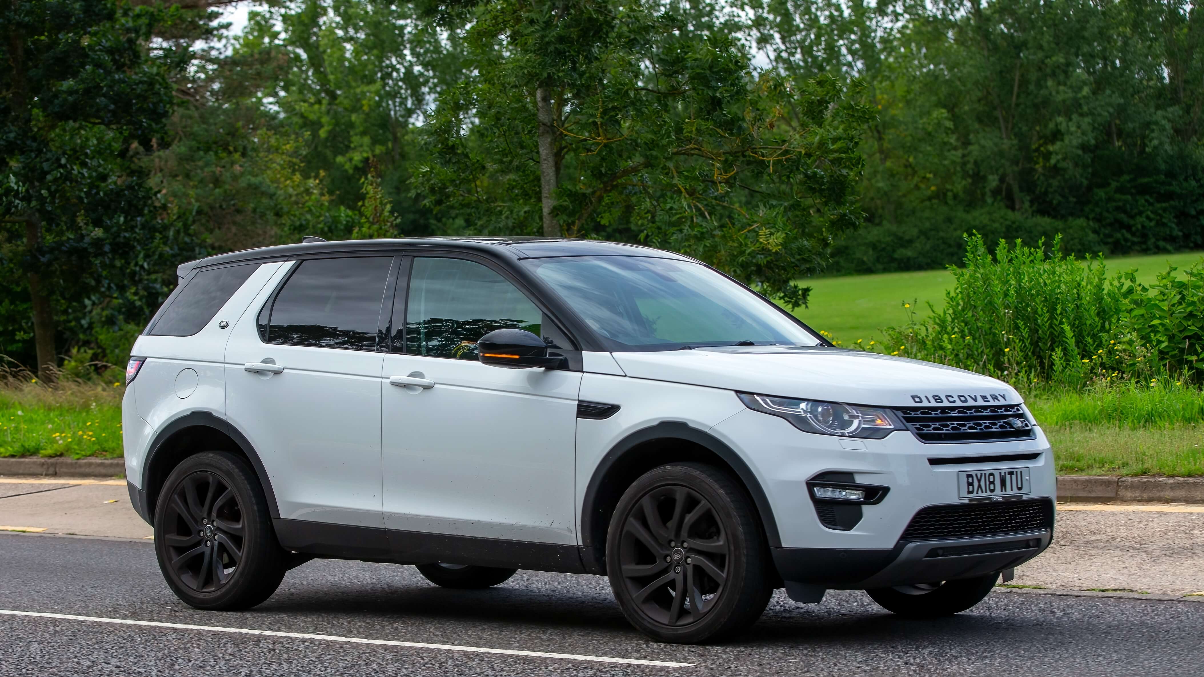 Land Rover Discovery Sport car insurance costs