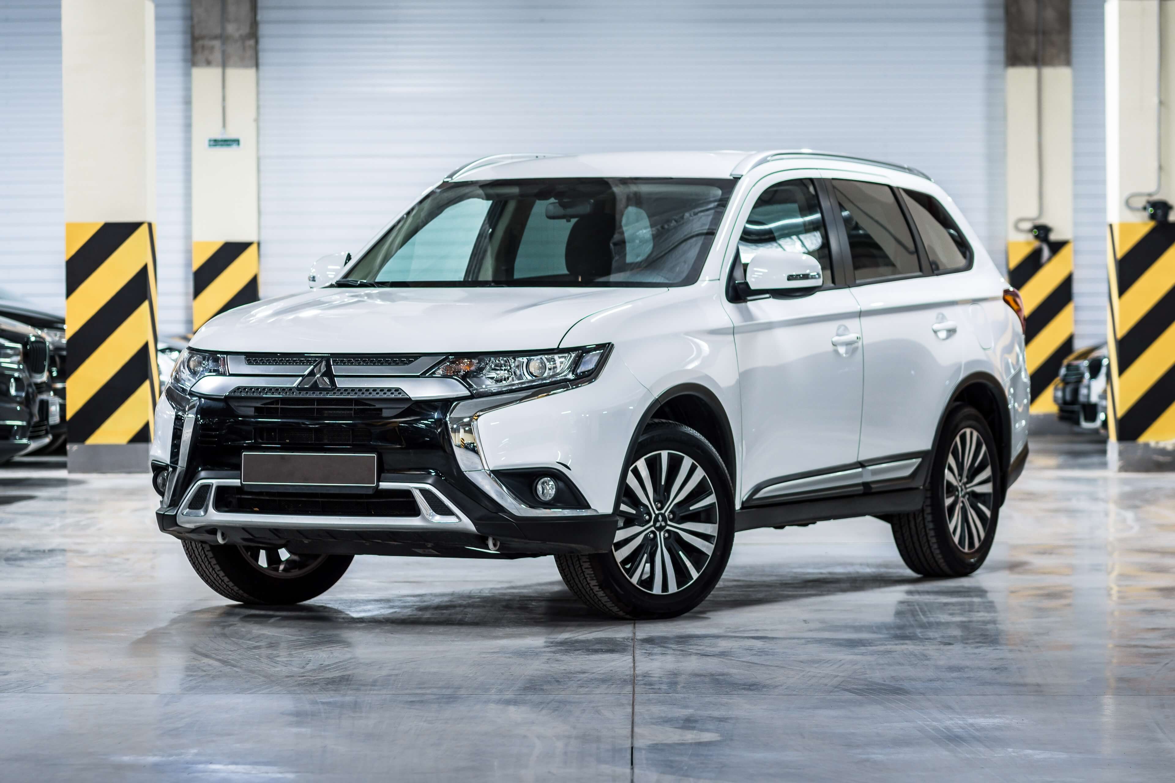 Mitsubishi Outlander PHEV car insurance costs