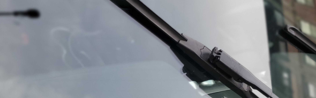 What Is a Windshield Crack Repair? Is it Covered? | Lemonade Insurance