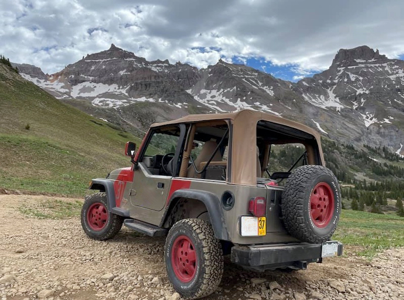 Best Hiking Trails in the US #4. Wright’s Lake Trail, Colorado