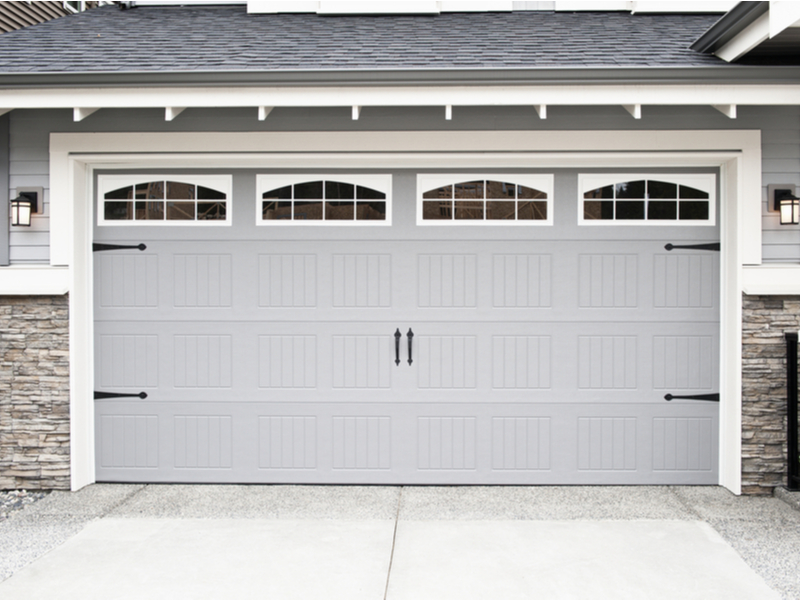 close garage door to prevent theft