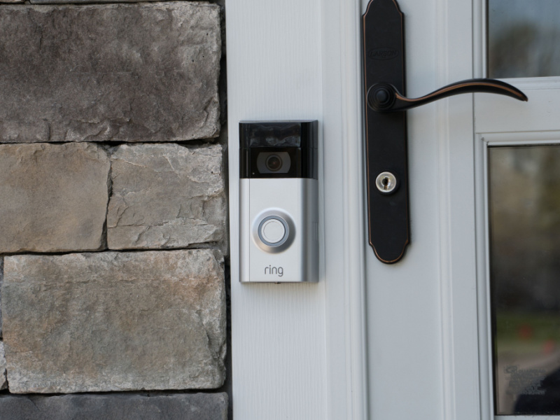 smart doorbells to keep your home safe