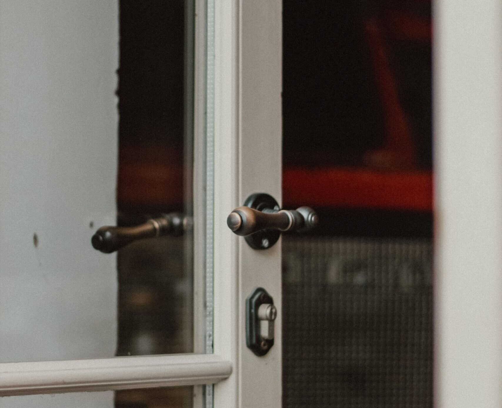 Apartment Broken Into With No Renters Insurance? 7 Steps to Take Right Now