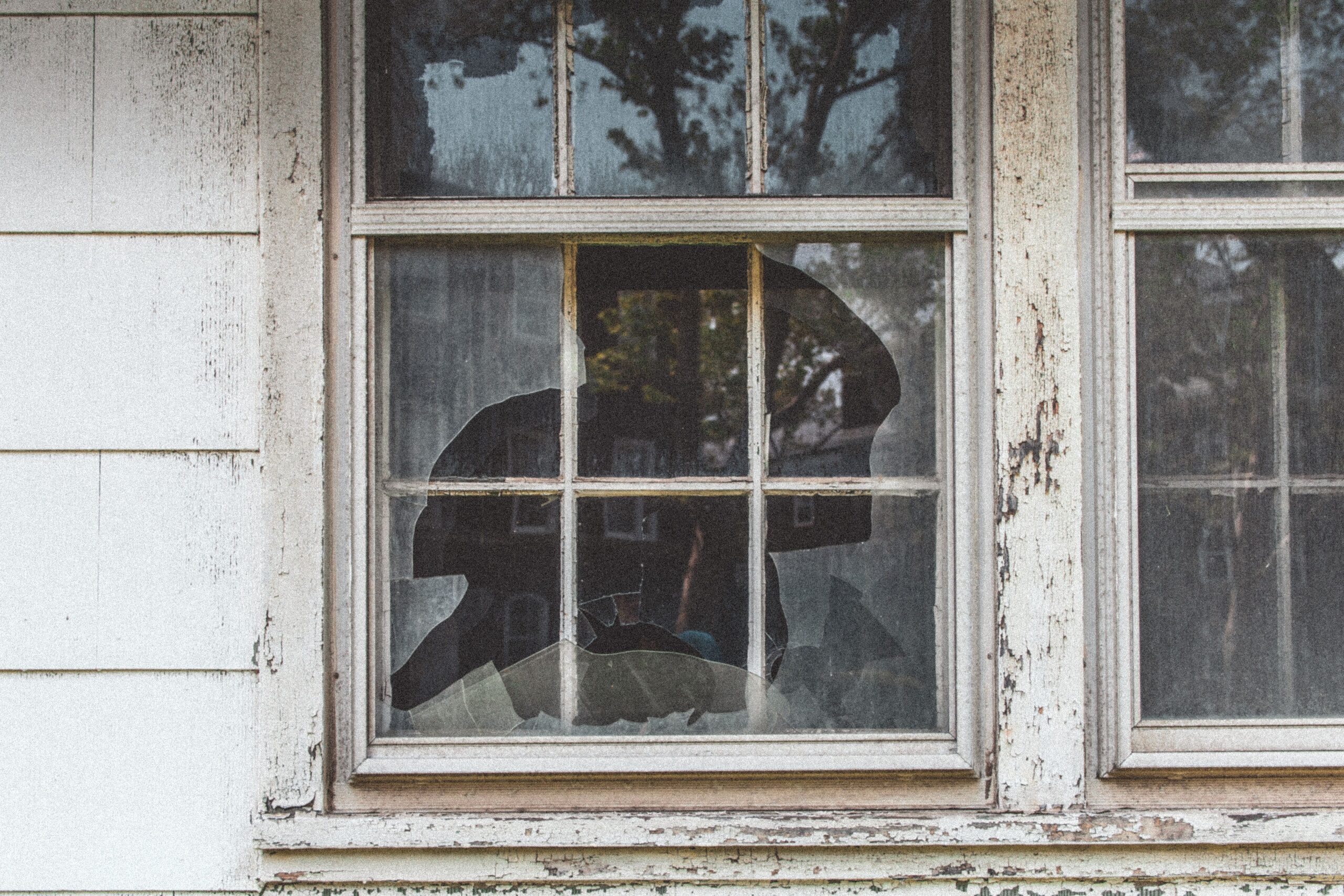 Apartment Vandalized and No Renters Insurance? 5 Steps to Take Right Now