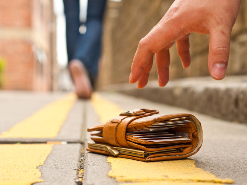 retrace your steps after losing wallet