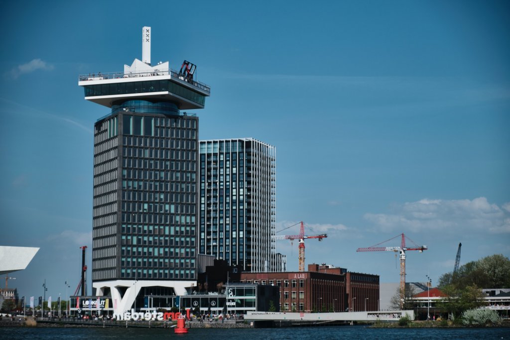 woning huren amsterdam 700 euro